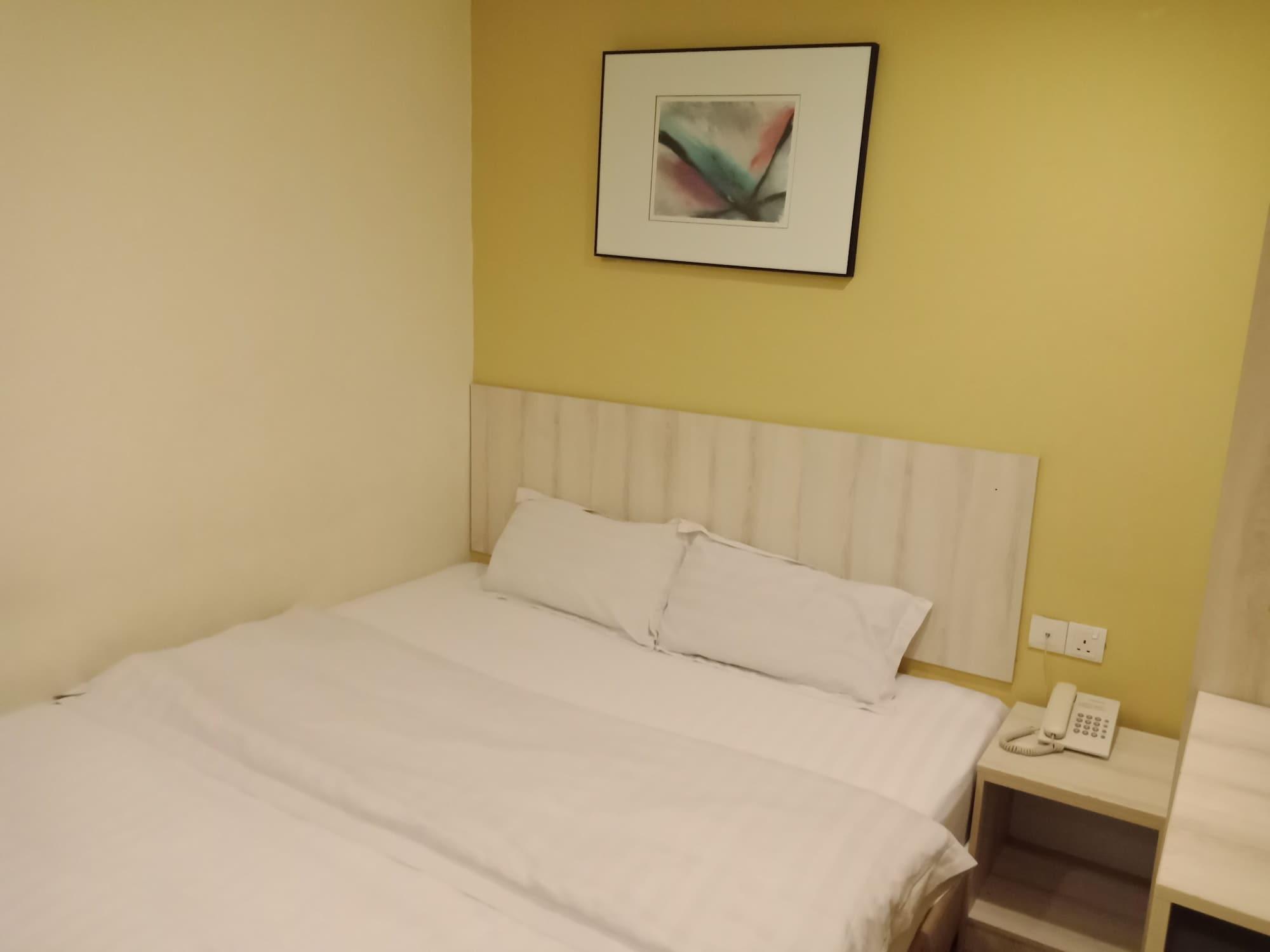 Hotel Zamburger Taman Segar - Previously Home Inn Taman Segar Kuala Lumpur Eksteriør billede