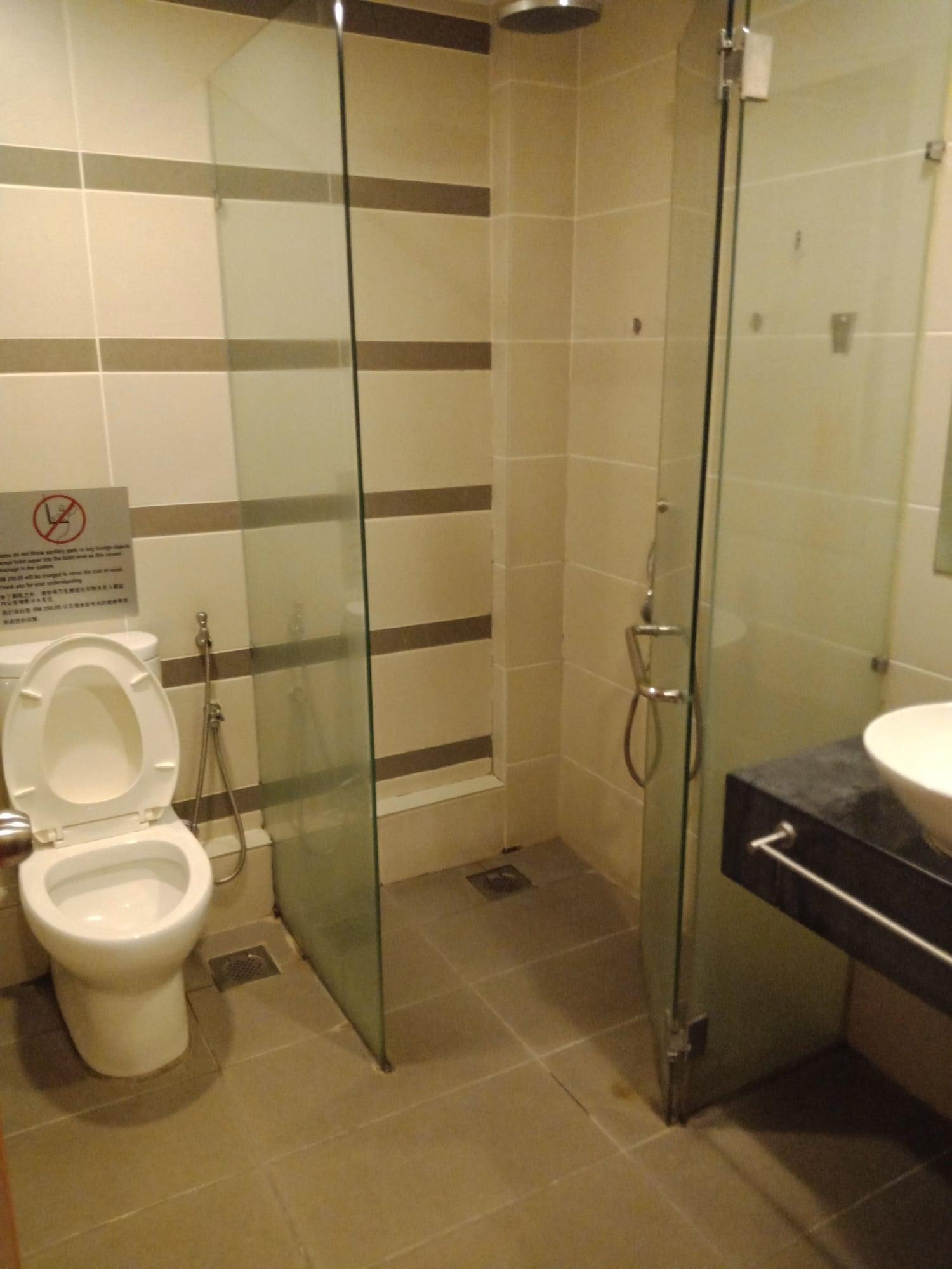 Hotel Zamburger Taman Segar - Previously Home Inn Taman Segar Kuala Lumpur Eksteriør billede