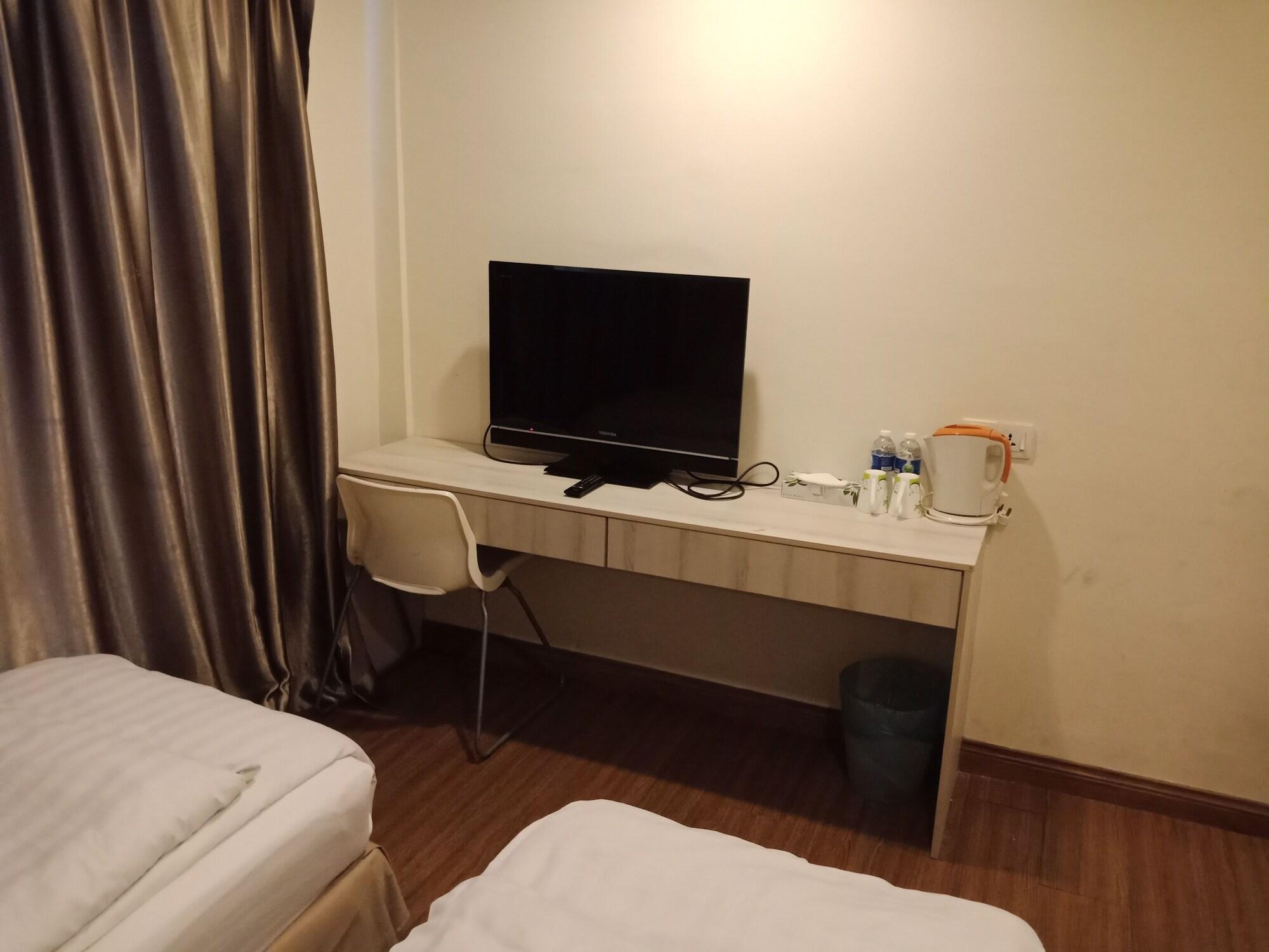 Hotel Zamburger Taman Segar - Previously Home Inn Taman Segar Kuala Lumpur Eksteriør billede