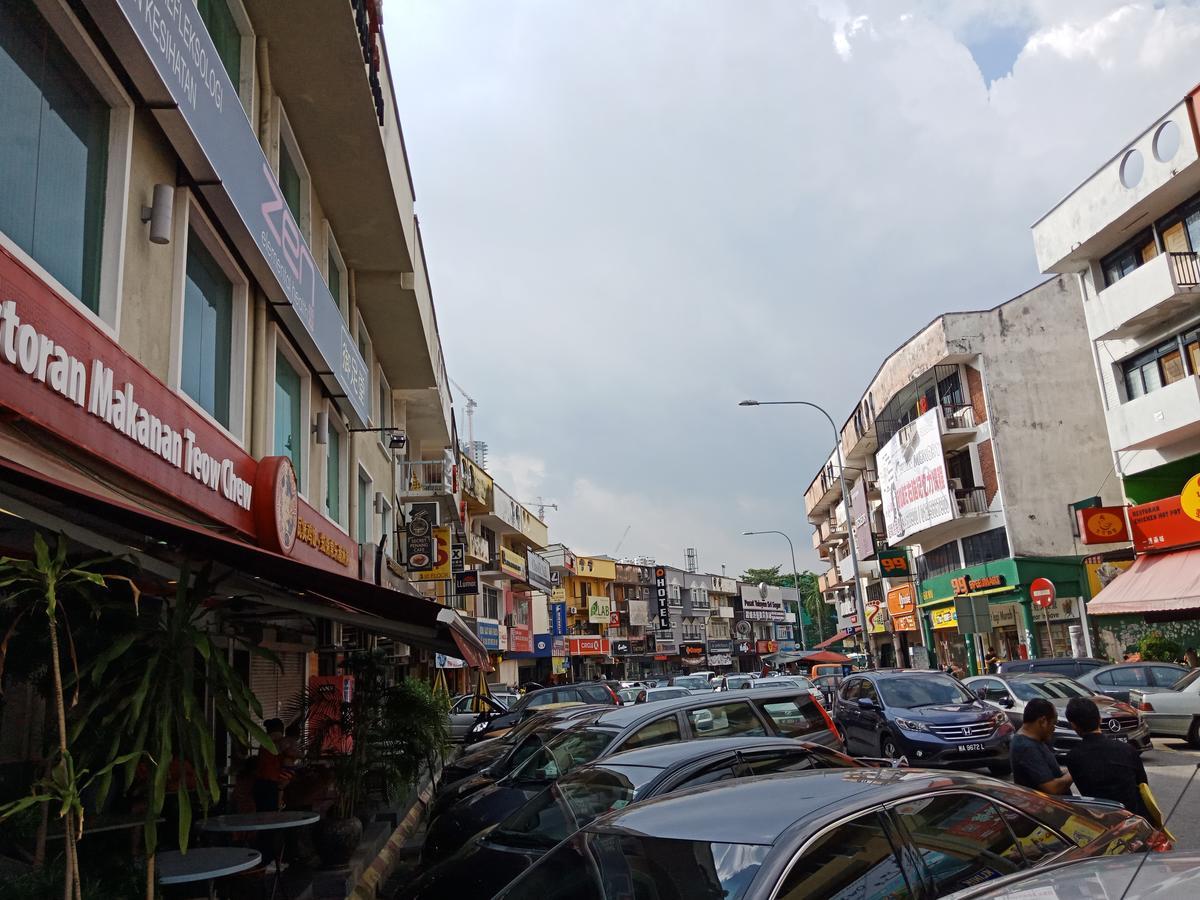 Hotel Zamburger Taman Segar - Previously Home Inn Taman Segar Kuala Lumpur Eksteriør billede