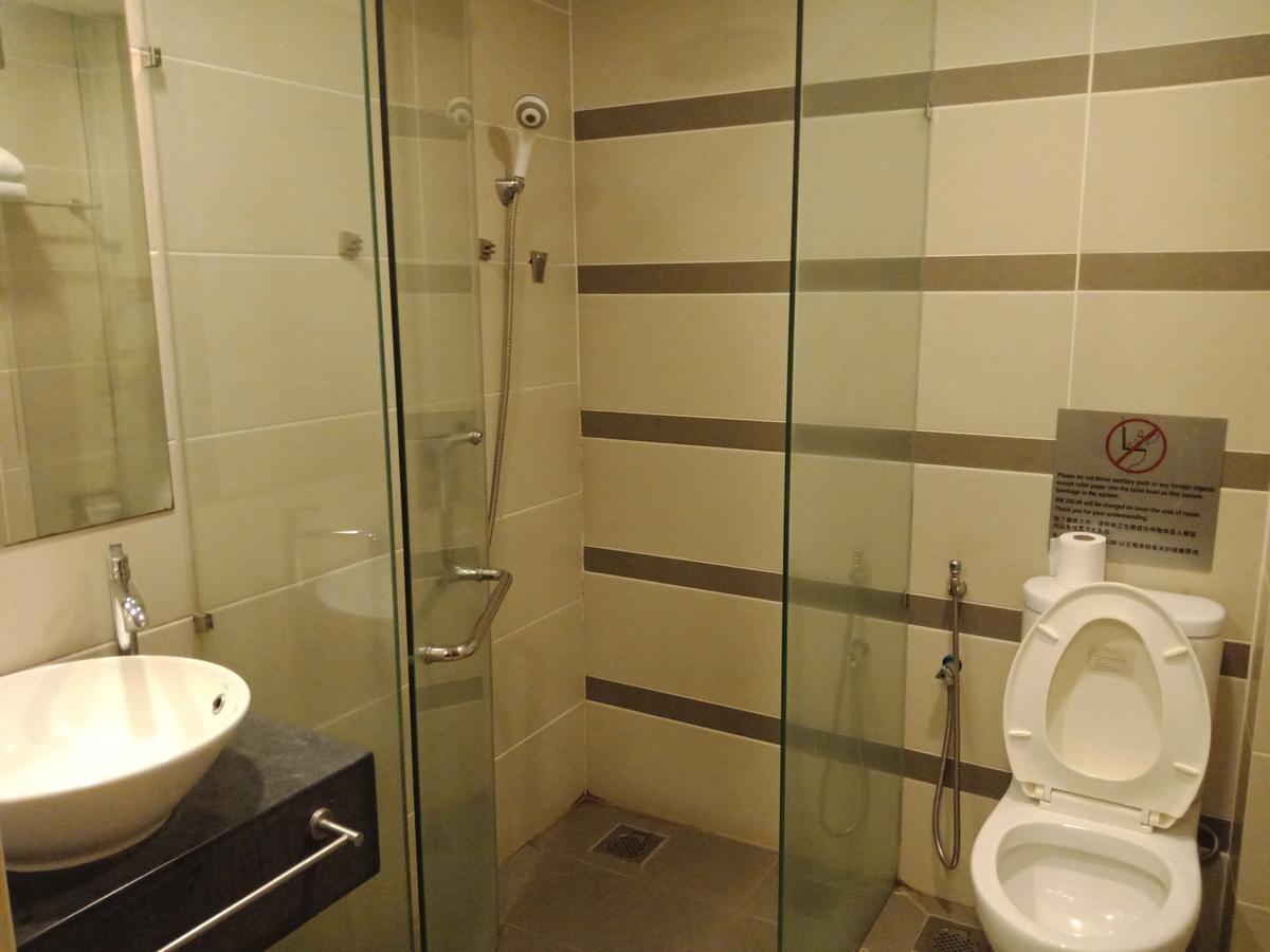 Hotel Zamburger Taman Segar - Previously Home Inn Taman Segar Kuala Lumpur Eksteriør billede