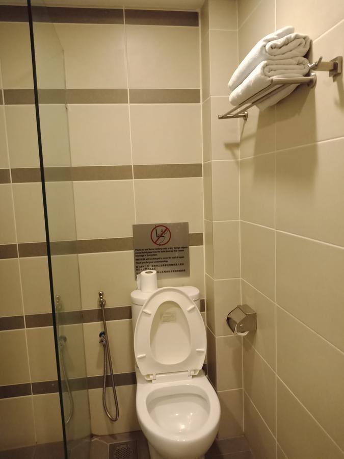 Hotel Zamburger Taman Segar - Previously Home Inn Taman Segar Kuala Lumpur Eksteriør billede
